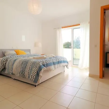 Сasa de vacaciones Family Ferreiras Albufeira